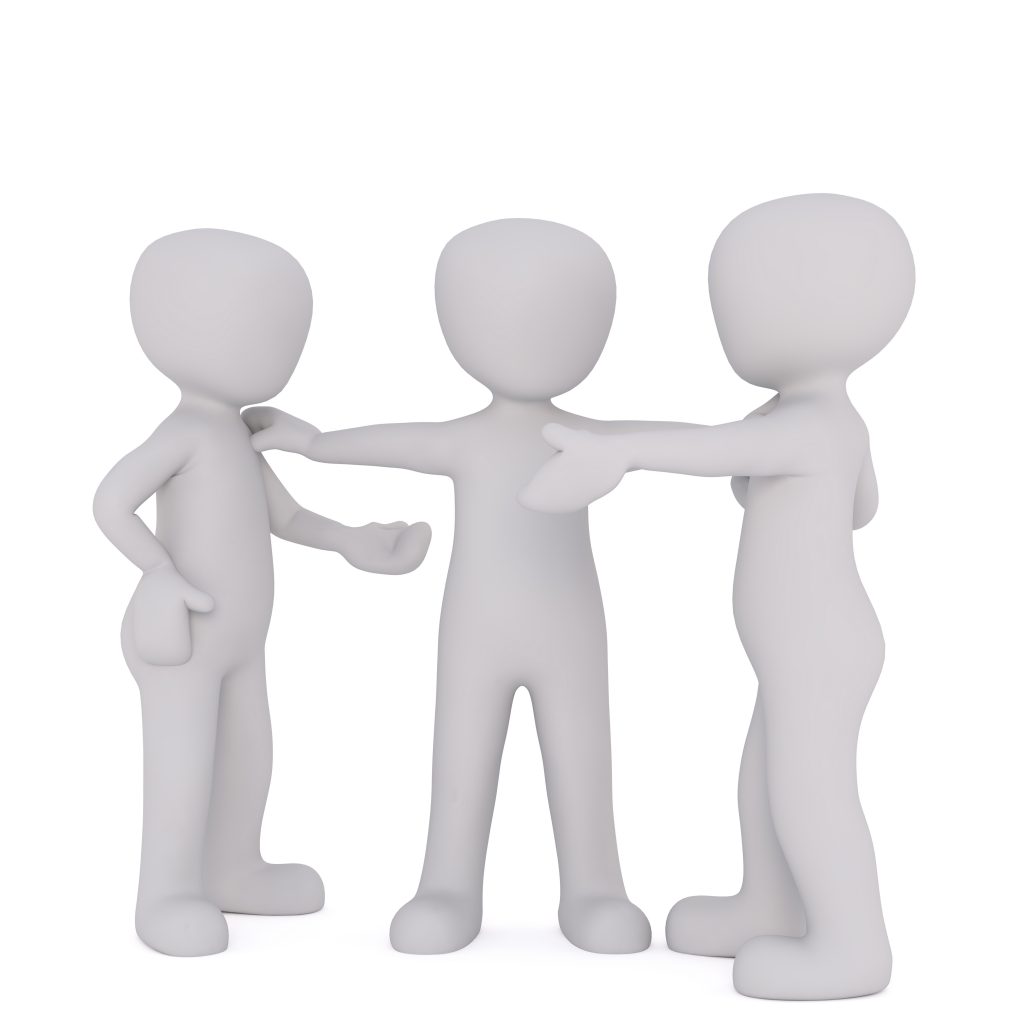 3 bonhommes en accord